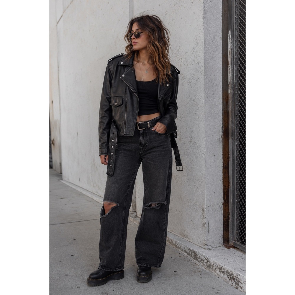 Wilsons Leather Moto Jacket Black Vintage Biker Cropped Belted XS 7852